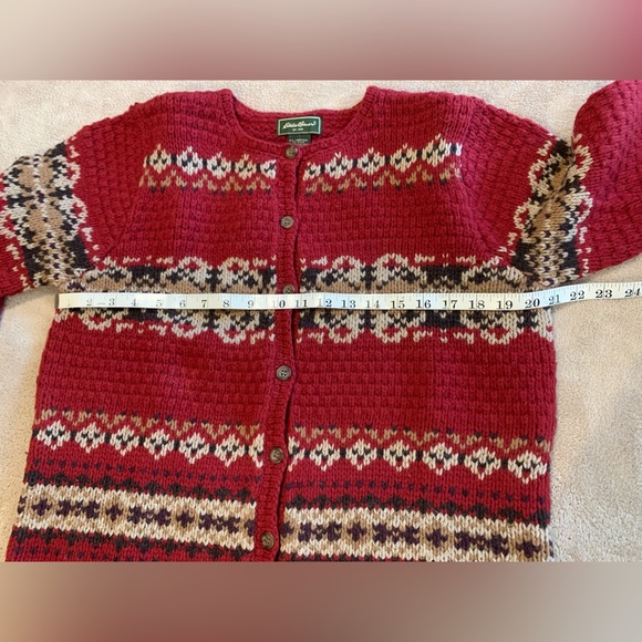 Eddie Bauer Lamb’s Wool Cardigan Sweater - Medium - Dark Red - Vintage - Picture 3 of 9